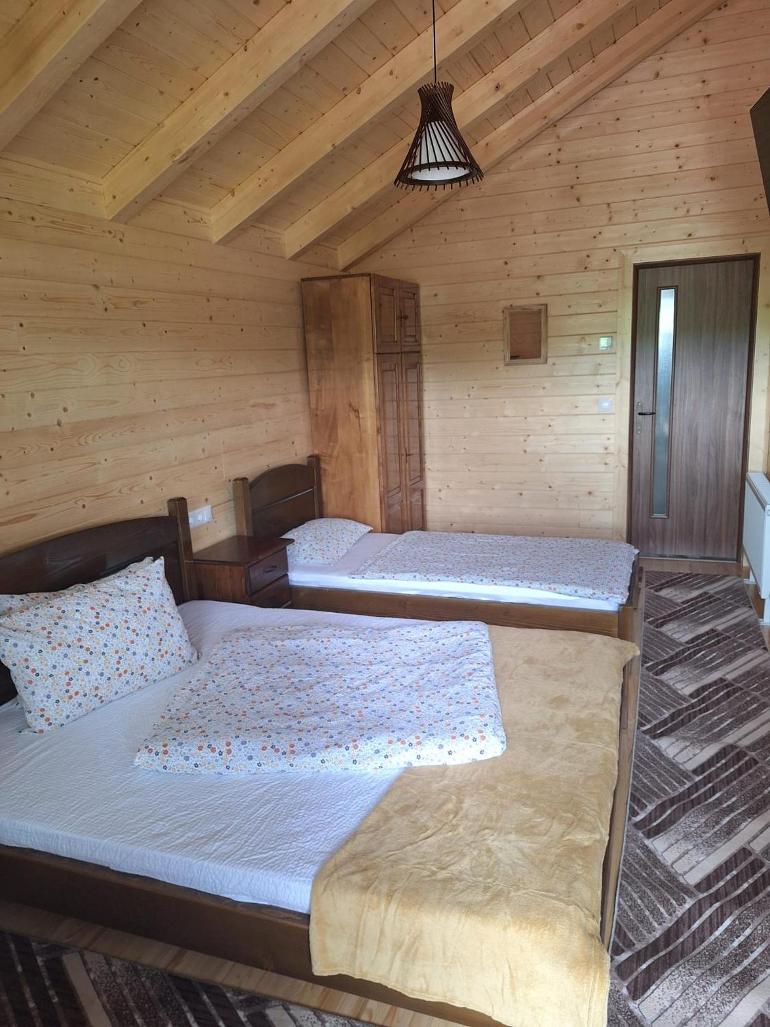 Cabana Suzanne Baile Figa Βίλα Agrişul de Sus Εξωτερικό φωτογραφία